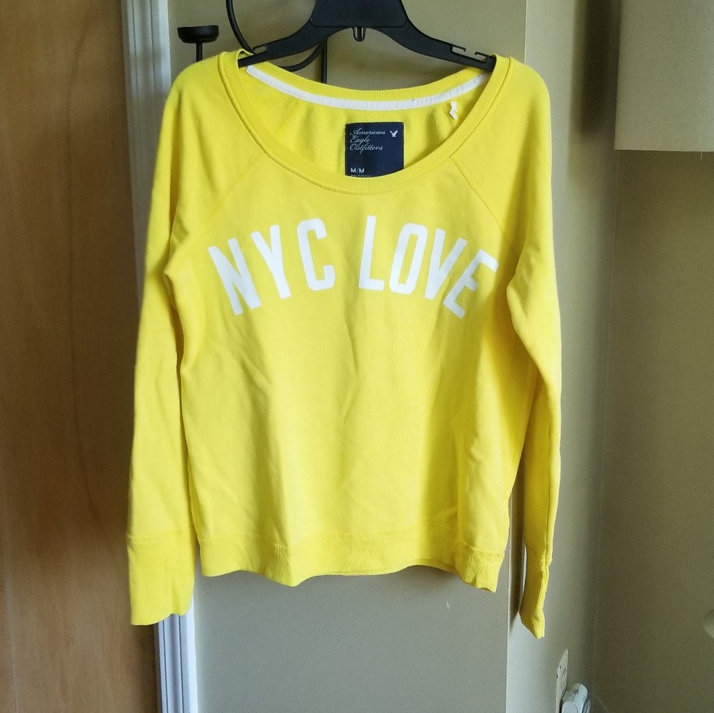 American Eagle Yellow Graphic Pullover